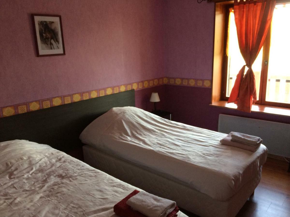 El Rancho Criollo Rooms And Gites Maubert-Fontaine Exterior foto